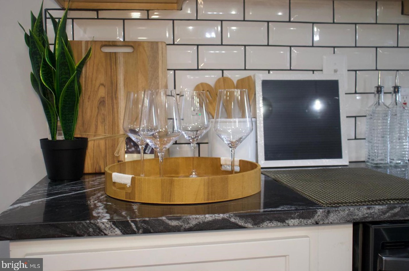 5734 Jonquil Ave, Baltimore MD 21215-3510 exterior