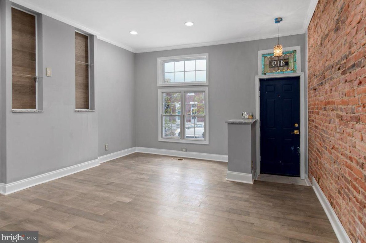 419 Kenwood Ave, Baltimore MD  21224-1211 exterior