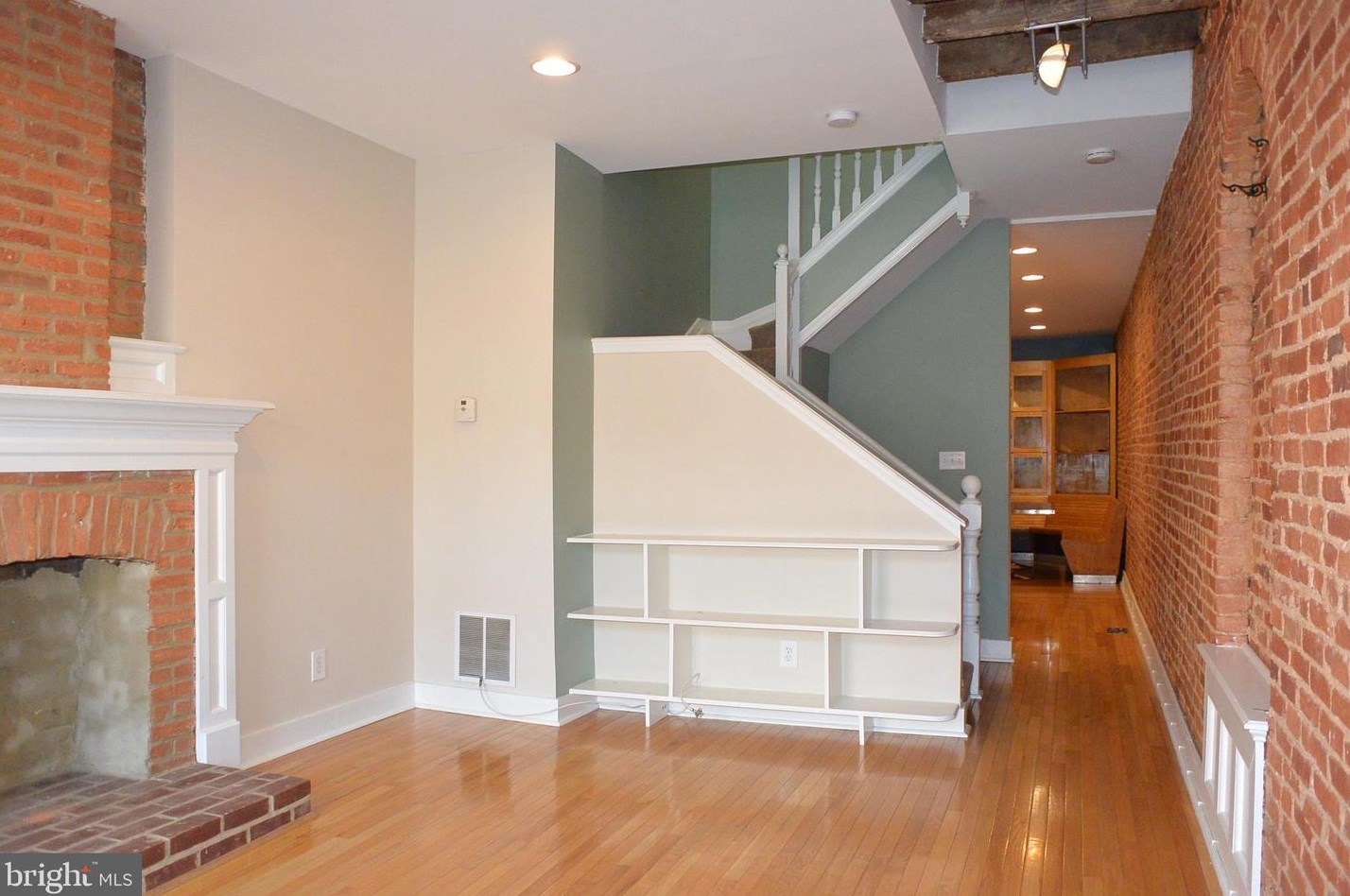 123 Clement St, Baltimore MD  21230-4510 exterior