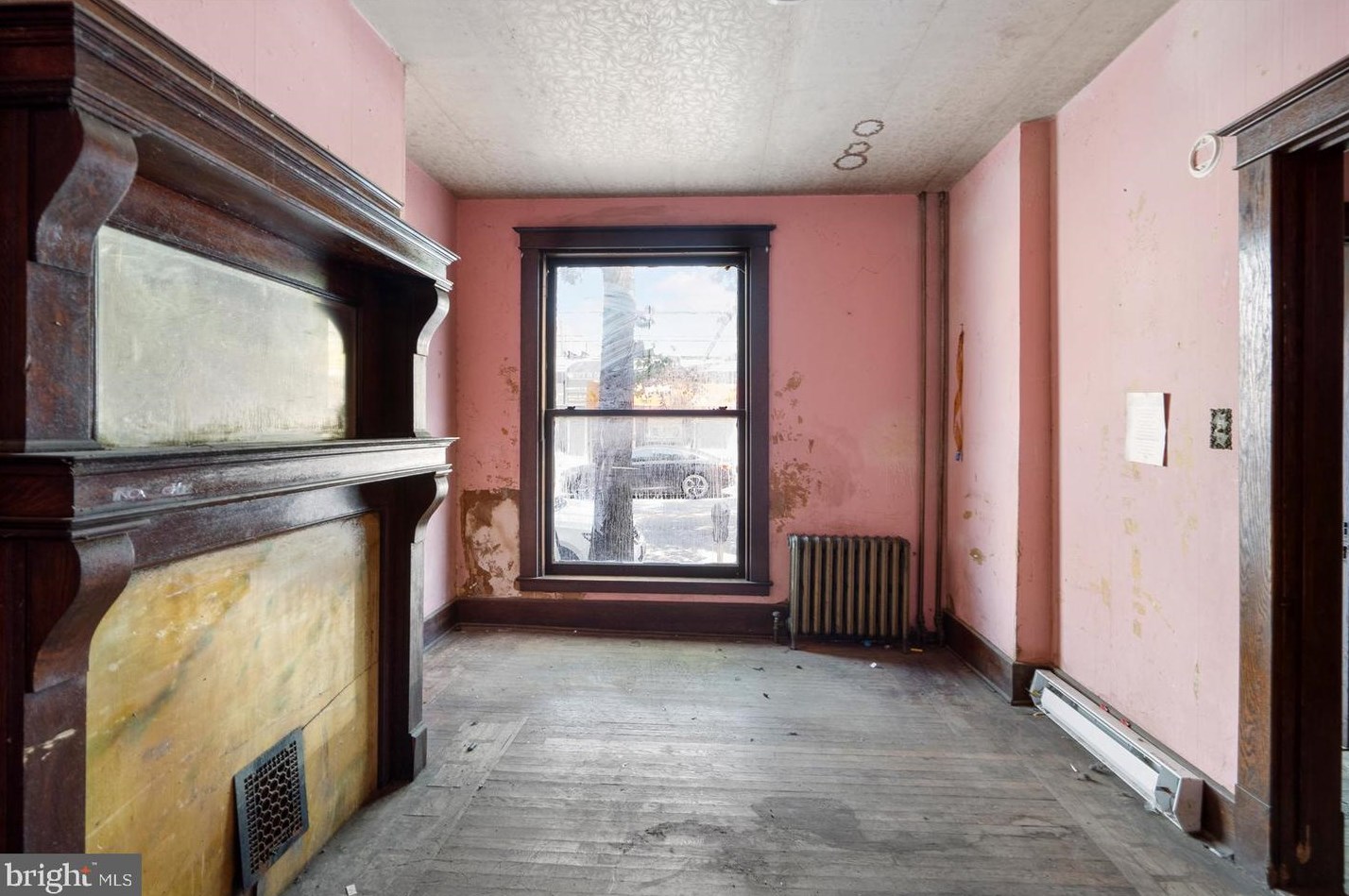 430 Highland Ave, Baltimore MD  21224-1443 exterior