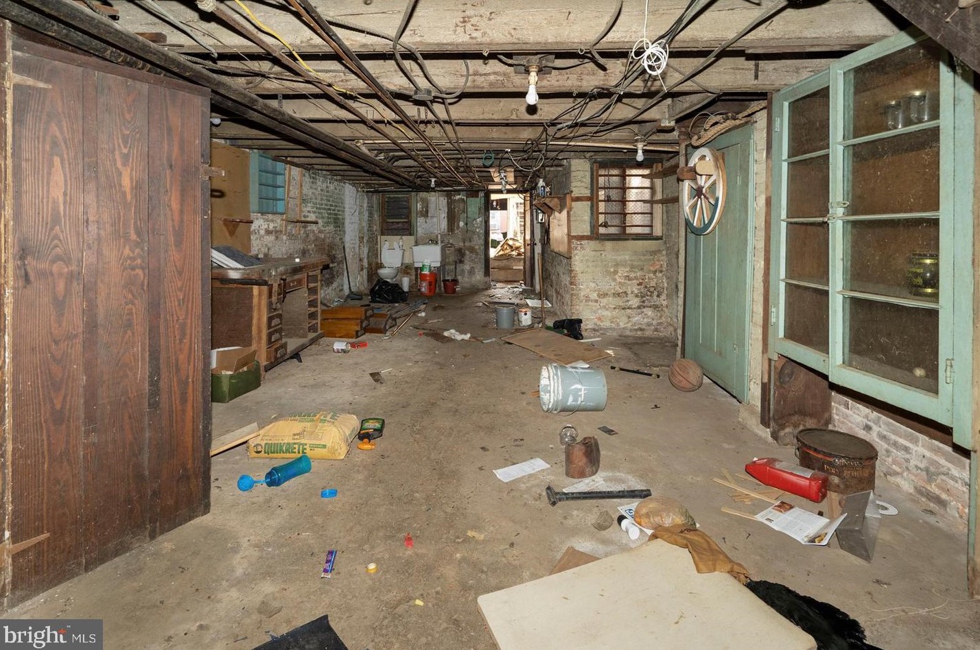 430 Highland Ave, Baltimore MD  21224-1443 exterior