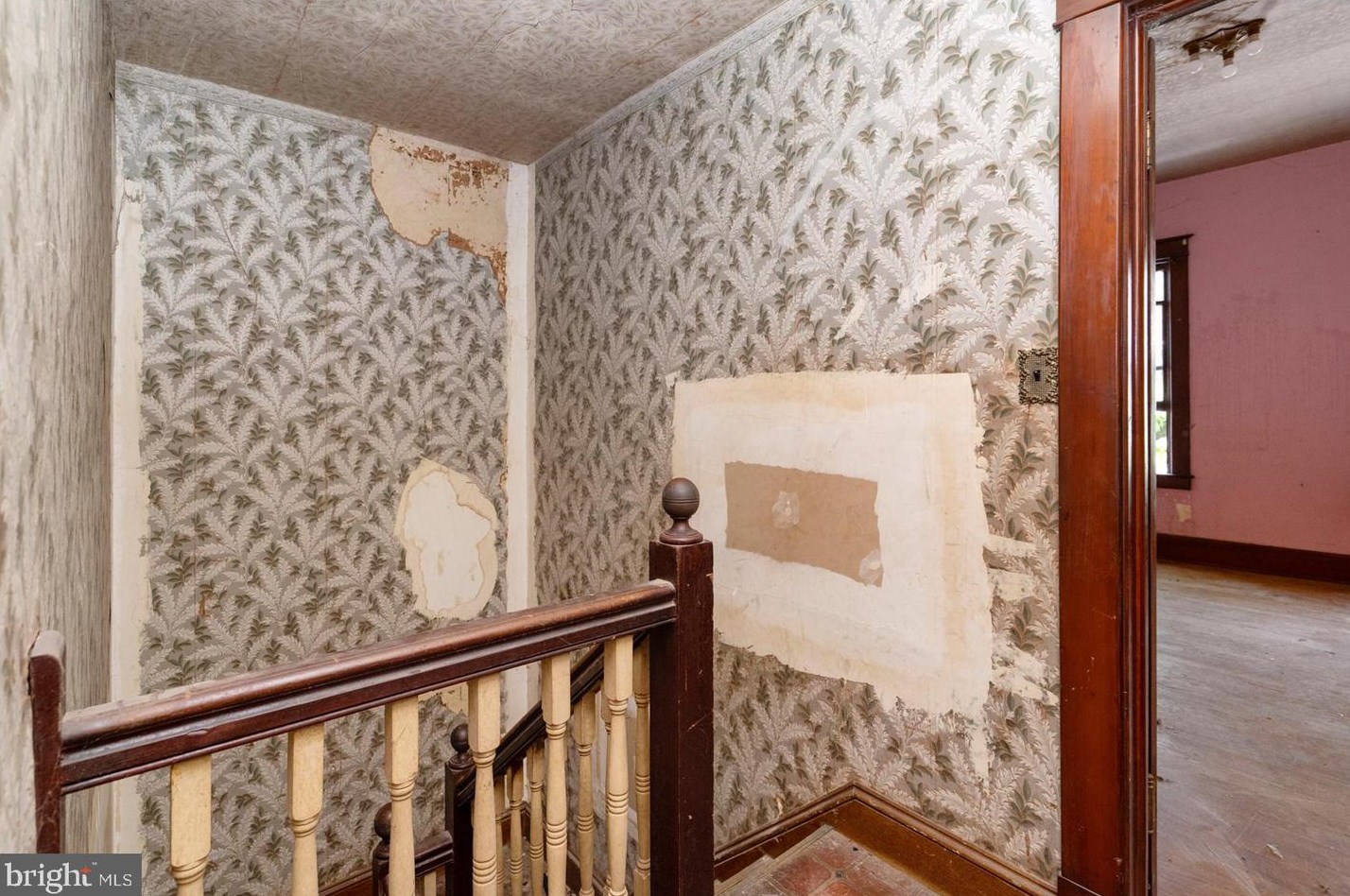 430 Highland Ave, Baltimore MD  21224-1443 exterior