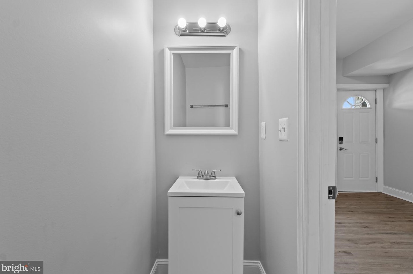 2407 Baker St, Baltimore, MD 21216