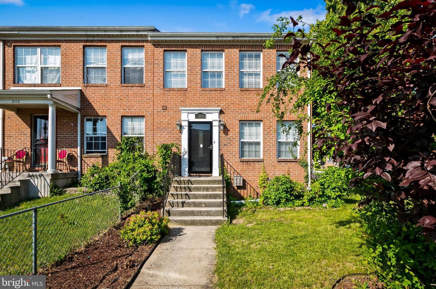 2114 Pennsylvania Ave, Baltimore, MD 21217-2820