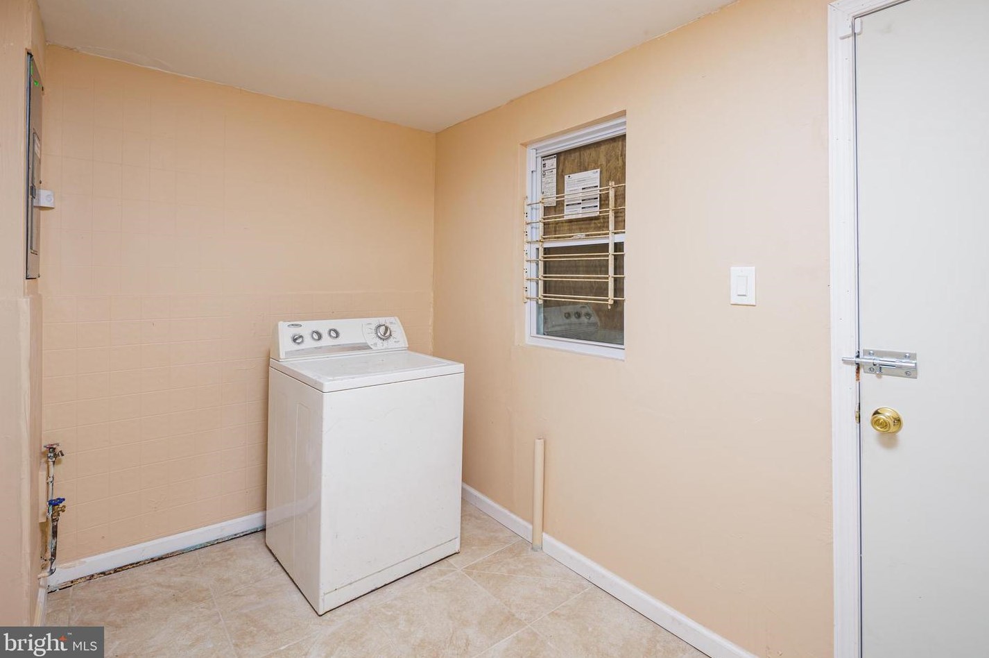 1819 Monroe St, Baltimore MD  21217-1647 exterior