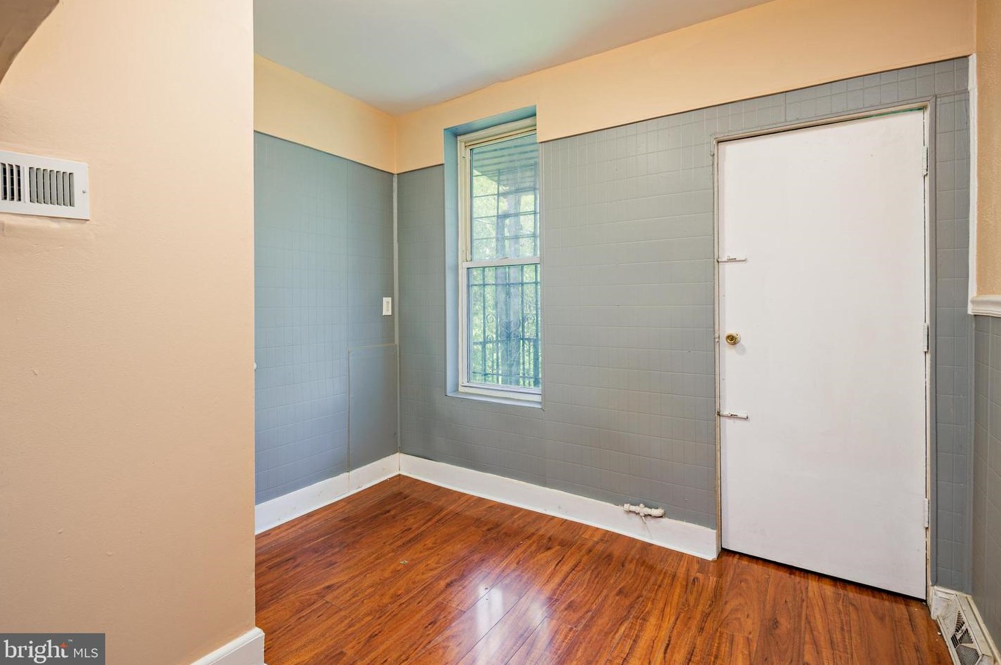 1819 Monroe St, Baltimore MD  21217-1647 exterior