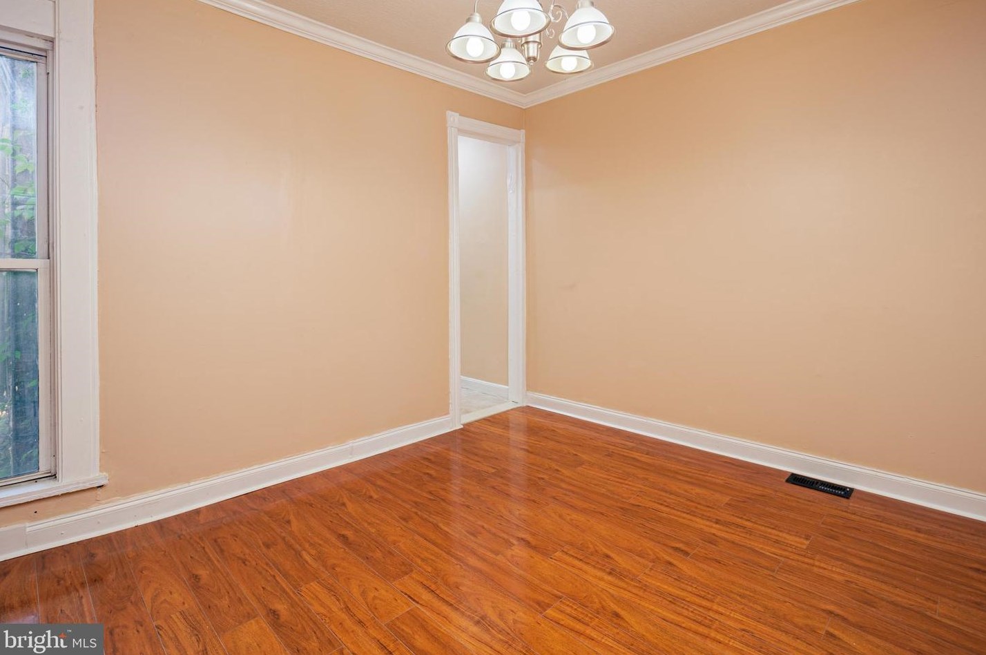 1819 Monroe St, Baltimore MD  21217-1647 exterior