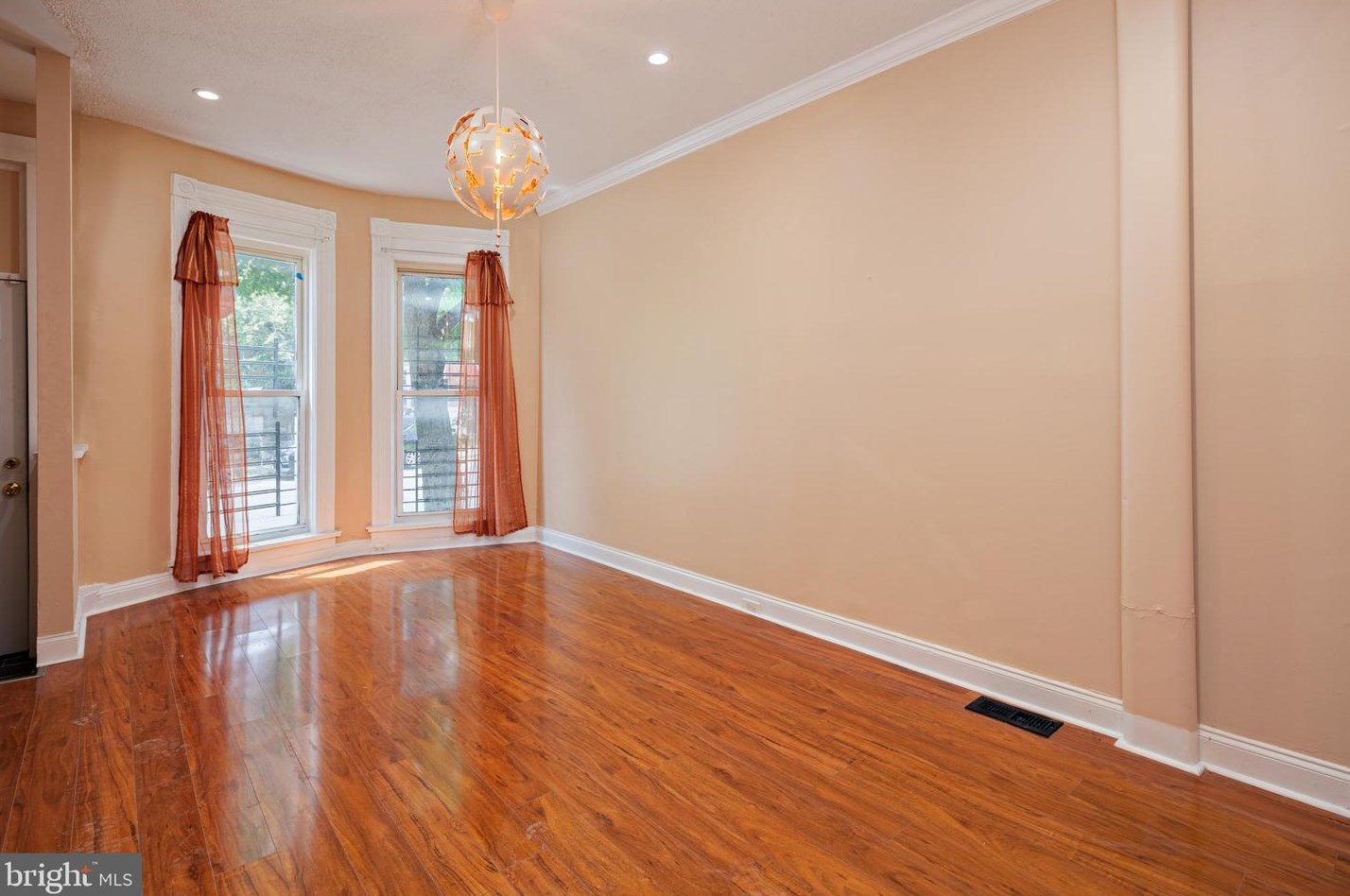 1819 Monroe St, Baltimore MD  21217-1647 exterior