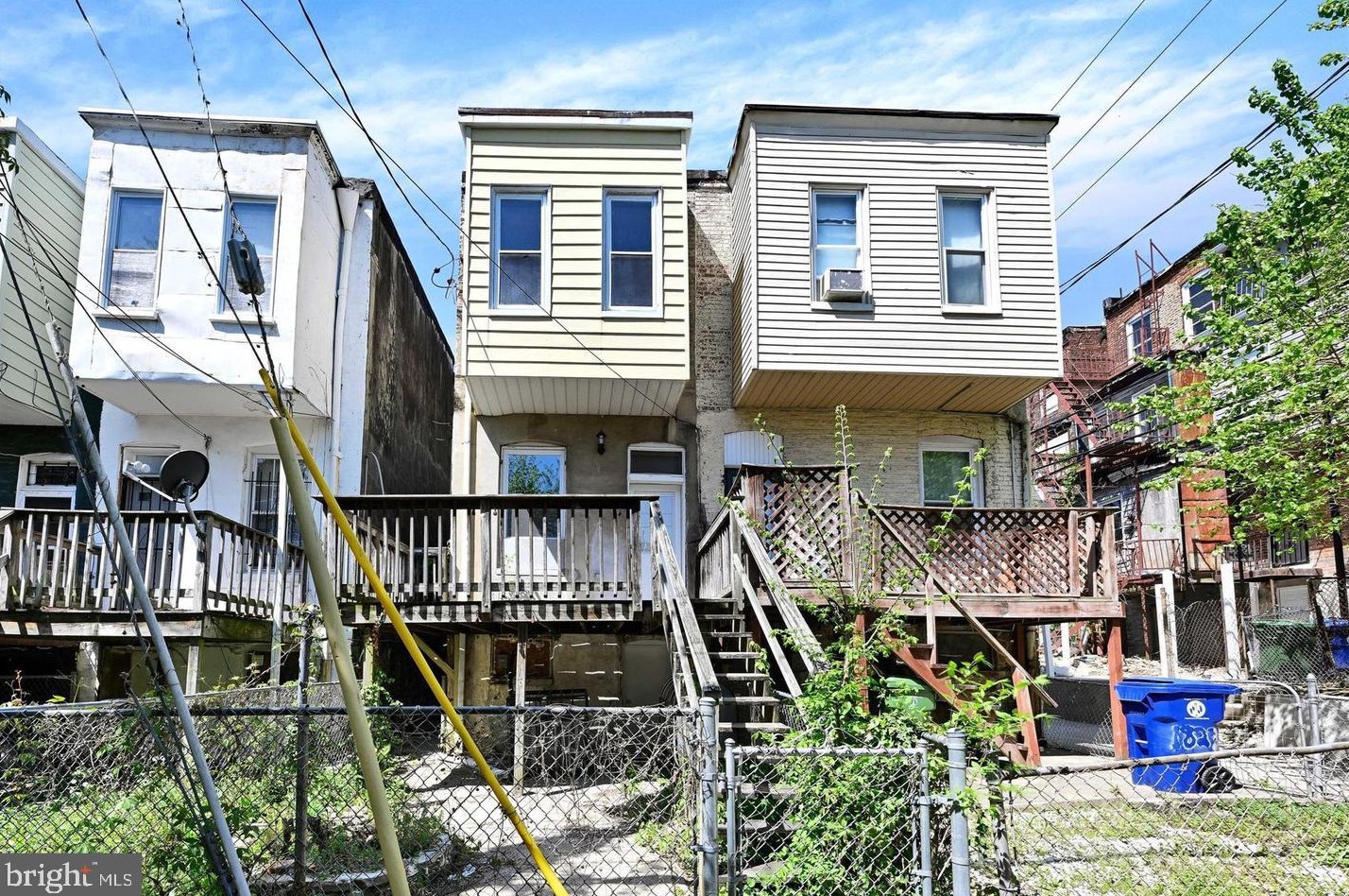 1821 Moreland Ave, Baltimore MD  21216-3732 exterior