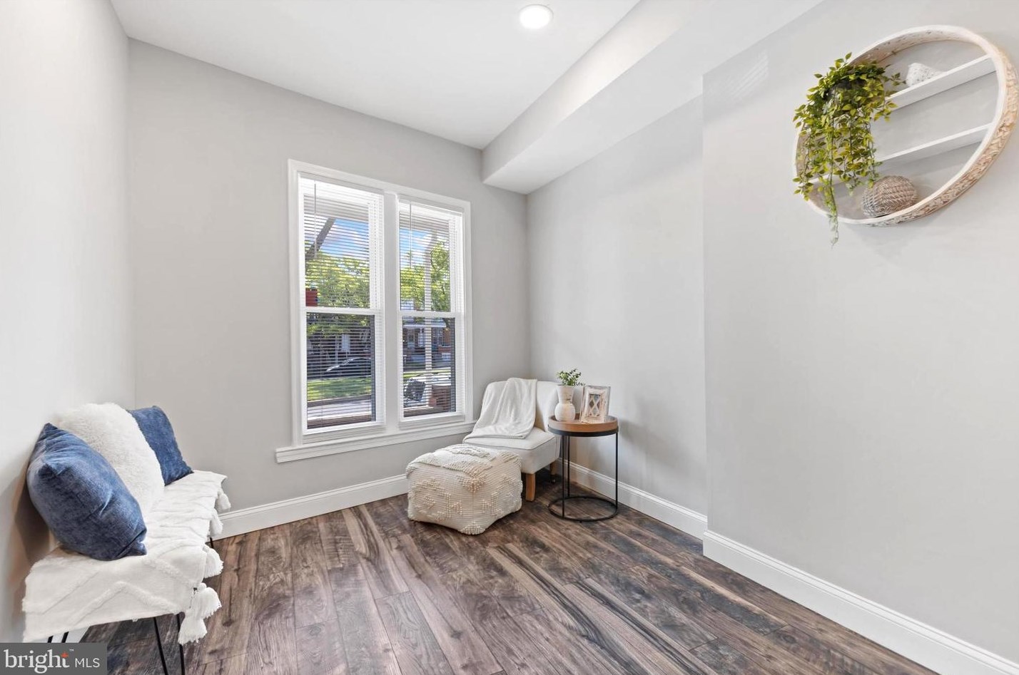 2809 The Alameda, Baltimore MD  21218-3728 exterior