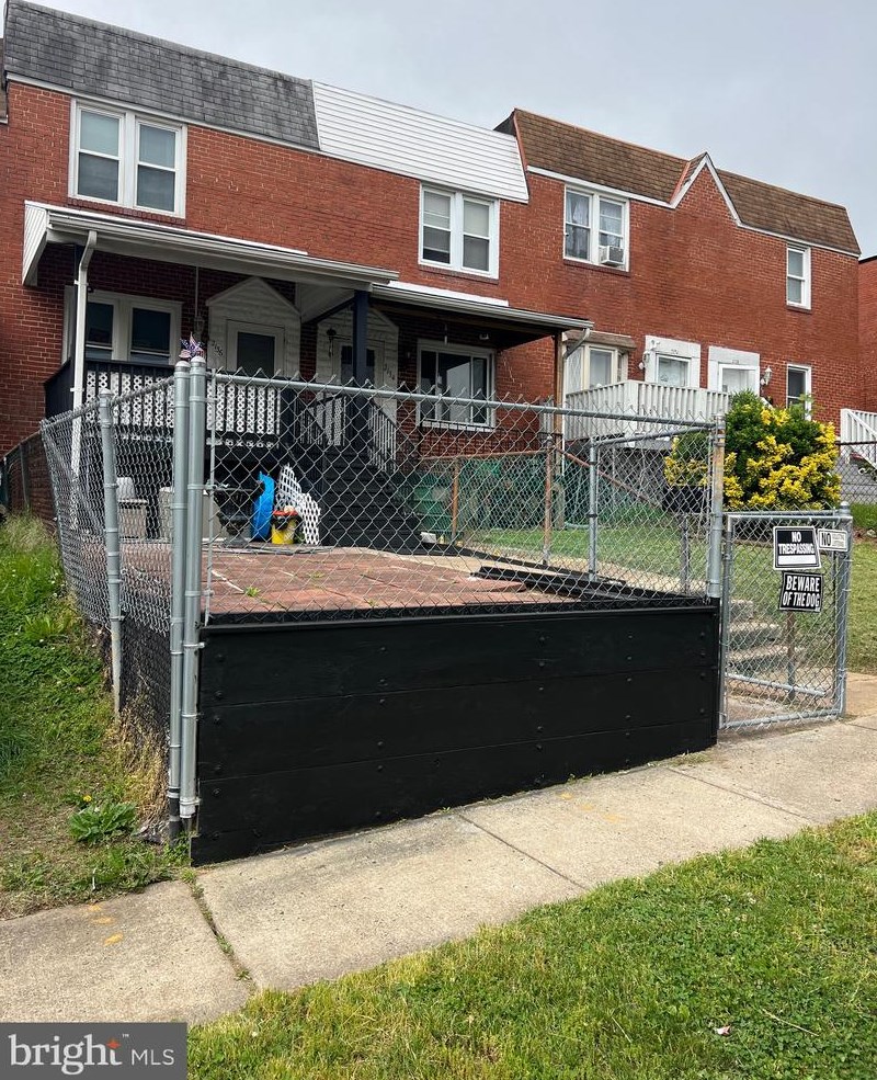 2136 Harman Ave, Baltimore, MD 21230-1513