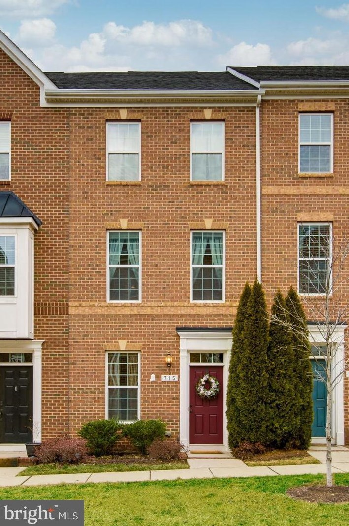 715 Macon St, Baltimore MD  21224-4433 exterior
