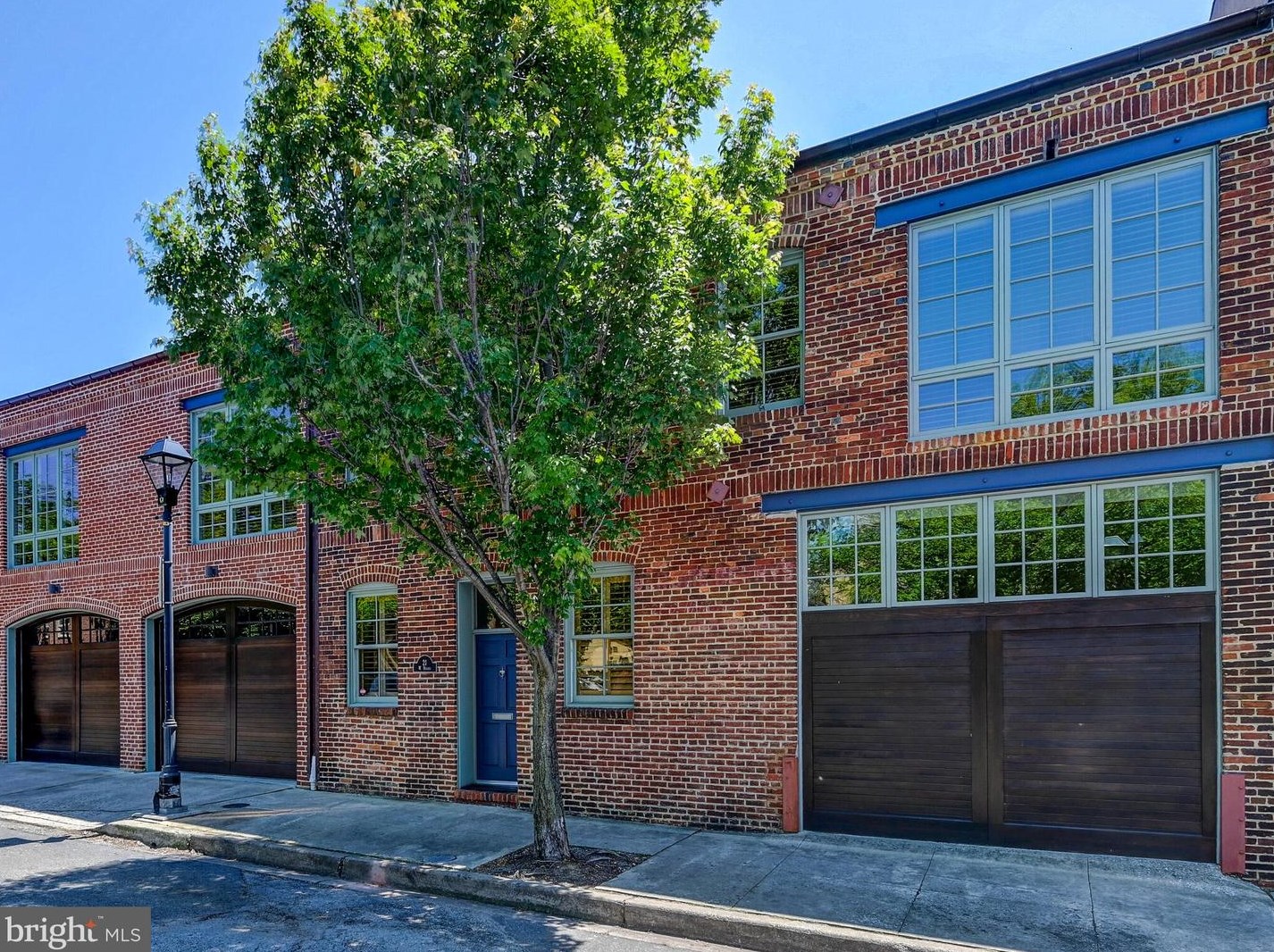 21 Hughes St, Baltimore, MD 21230-3843