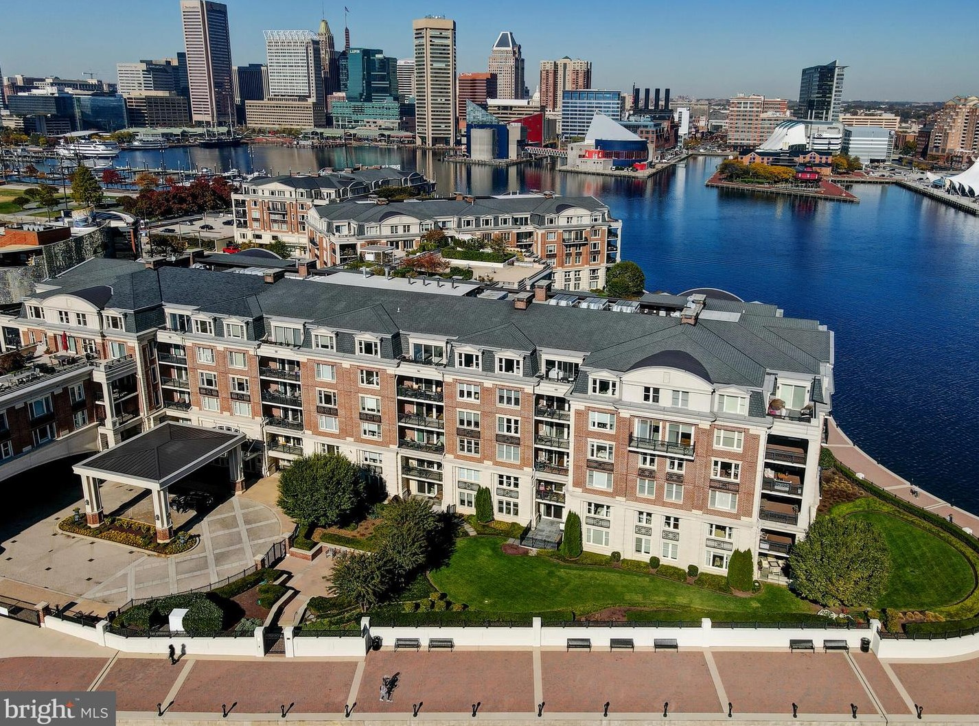 801 Key Hwy, Baltimore MD  21230-3976 exterior
