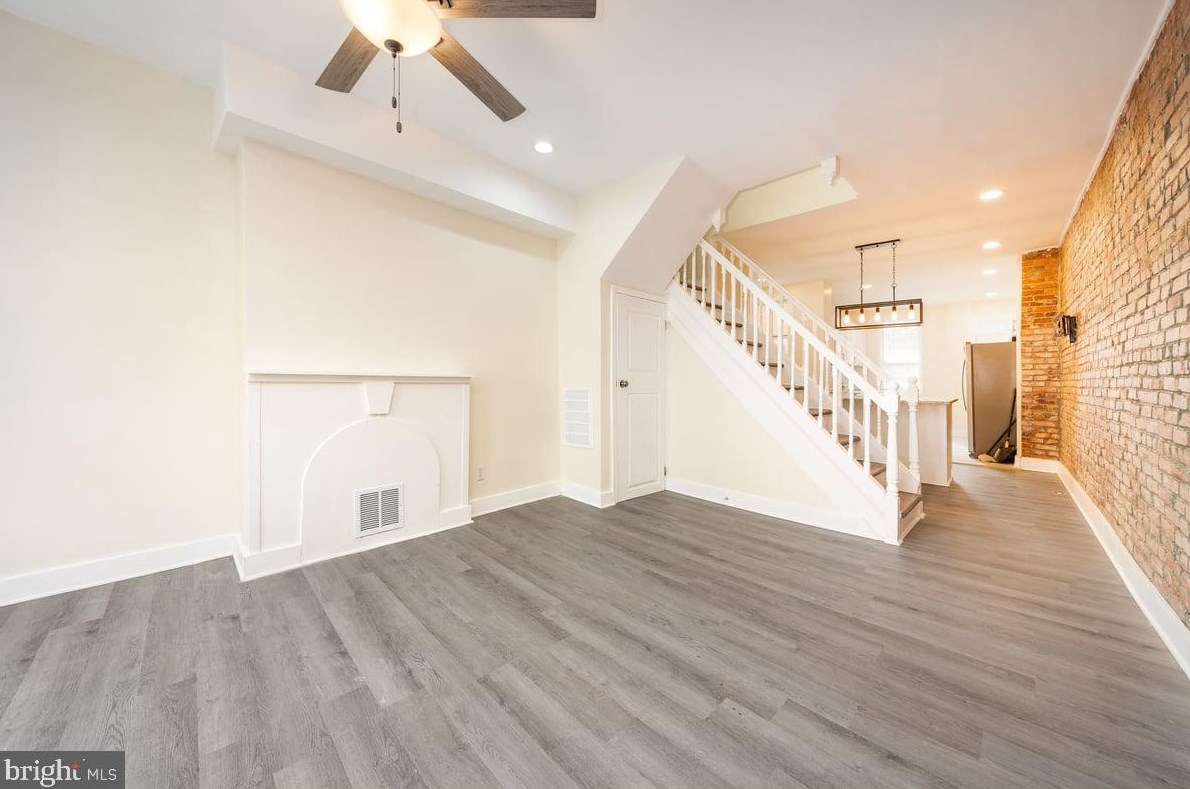 527 E 27th St, Baltimore, MD 21211