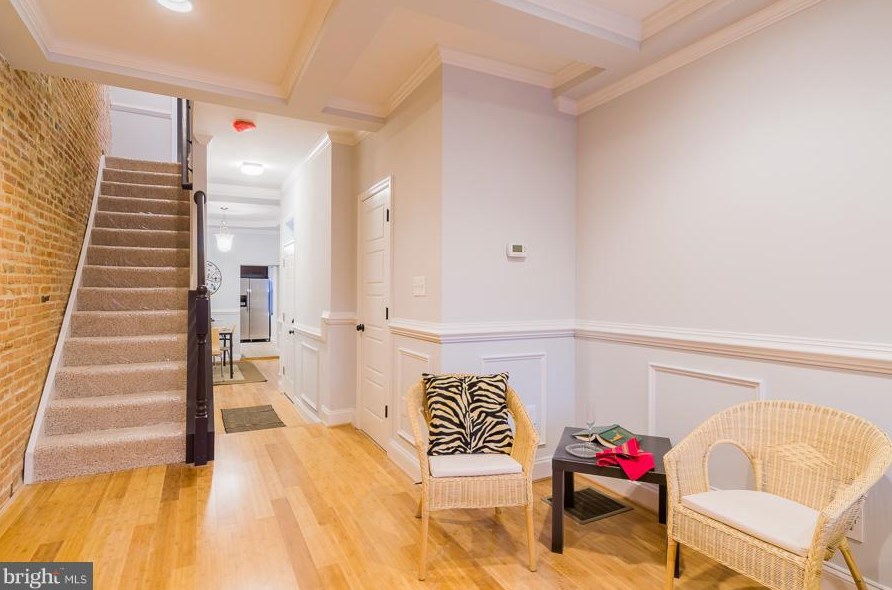 627 Montford Ave, Baltimore MD  21205-2524 exterior