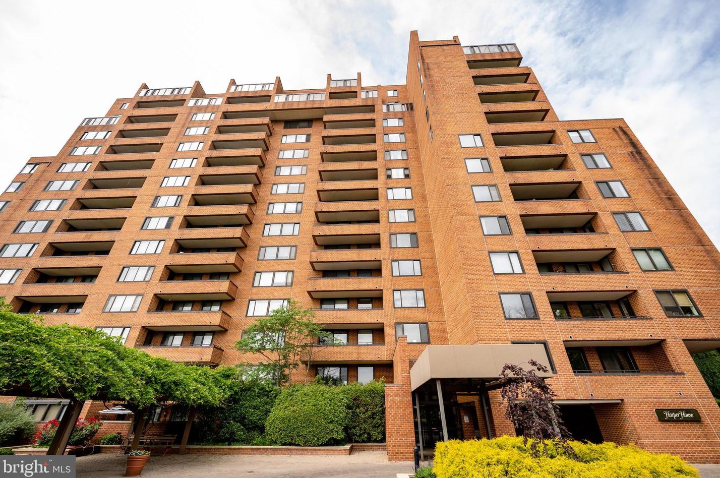 111 Hamlet Hill Rd #1012, Baltimore, MD 21210
