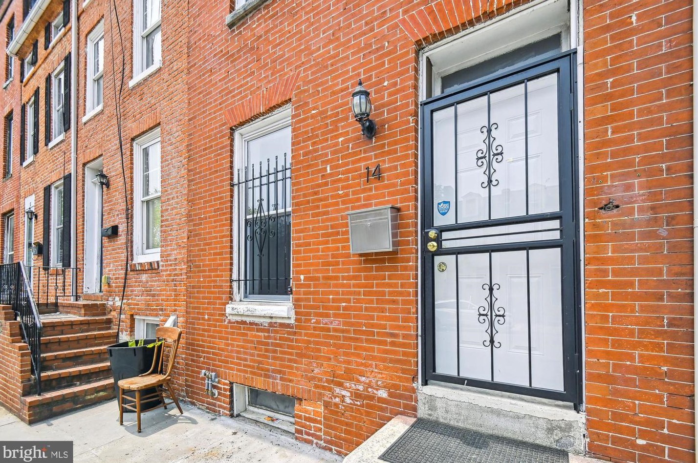 14 Arlington Ave, Baltimore, MD 21223-2514