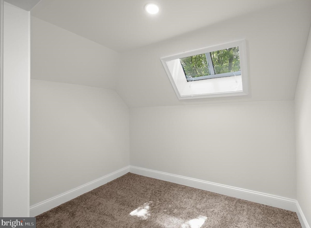 2915 Glenmore Ave, Baltimore MD 21206-2010 exterior