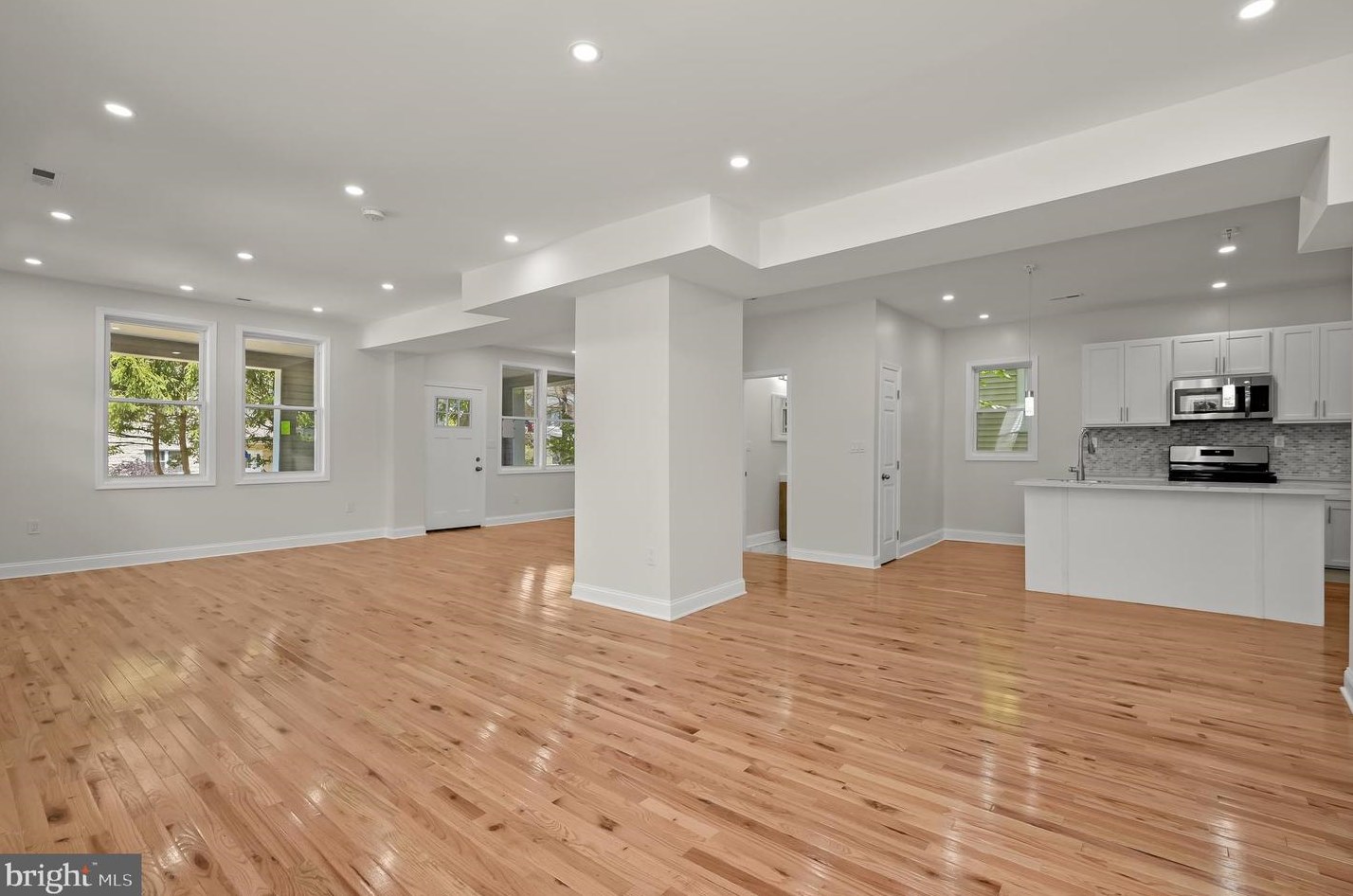 2915 Glenmore Ave, Baltimore MD 21206-2010 exterior