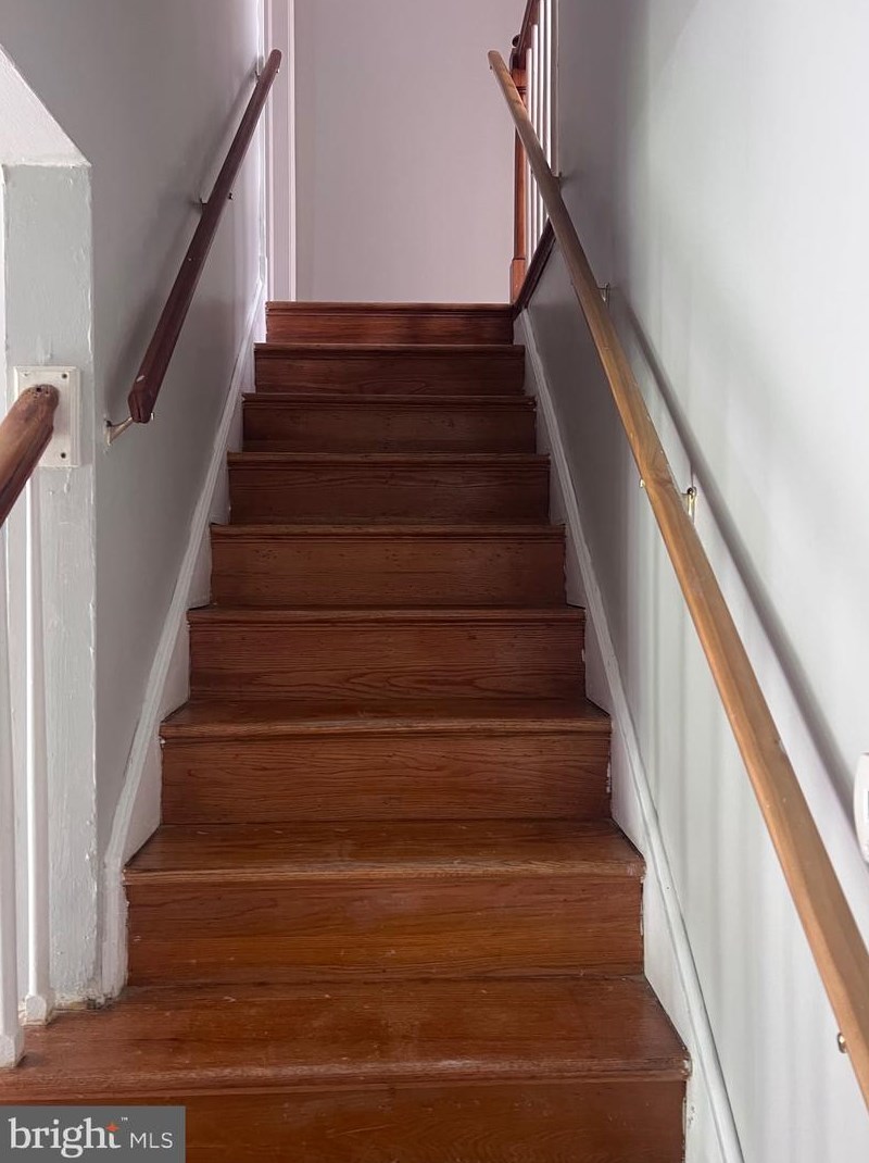 3913 Elmora Ave, Baltimore, MD 21213-2117