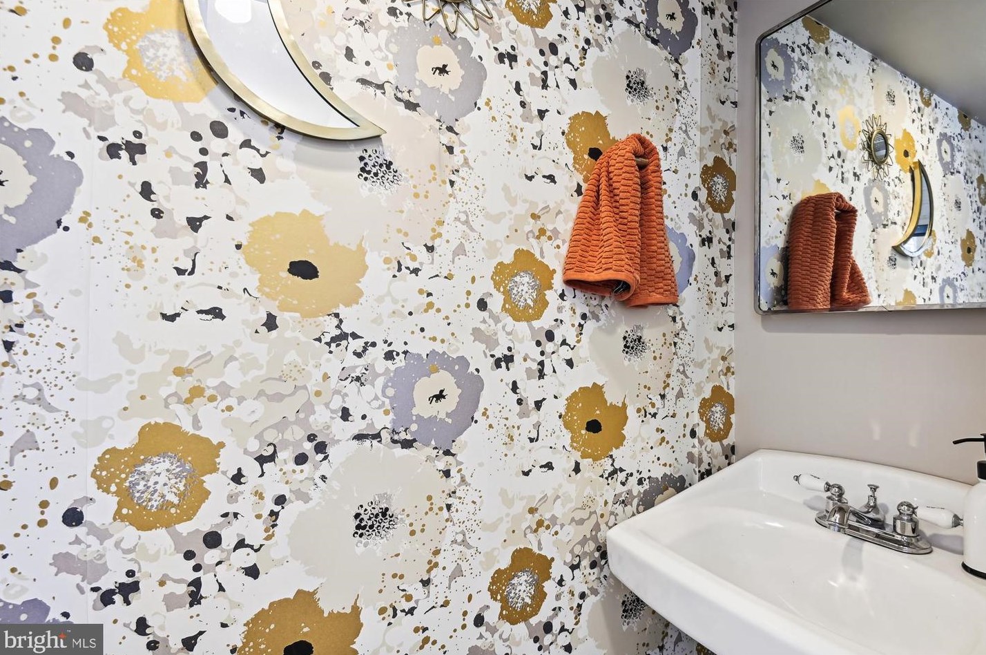 1507 Henry St, Baltimore MD  21230-4648 exterior