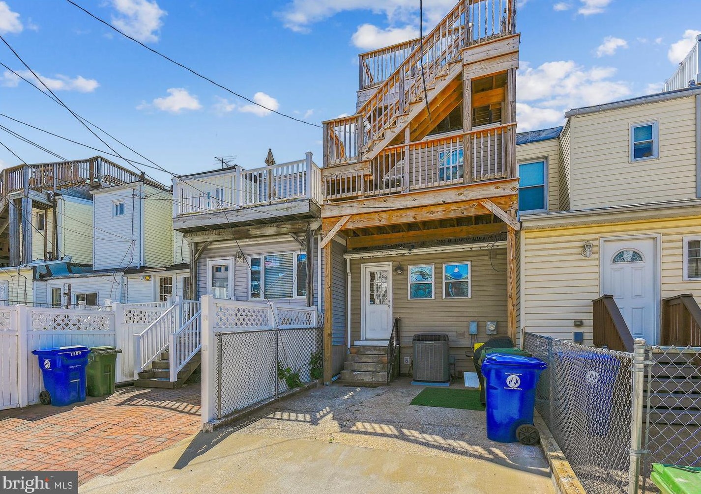 1507 Henry St, Baltimore MD  21230-4648 exterior