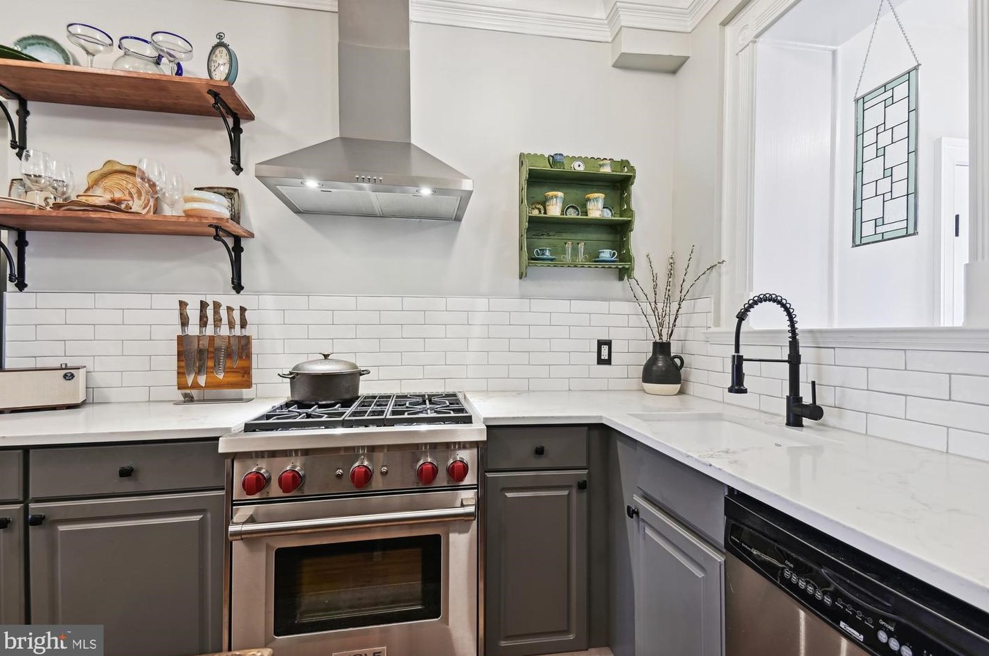 1507 Henry St, Baltimore MD  21230-4648 exterior