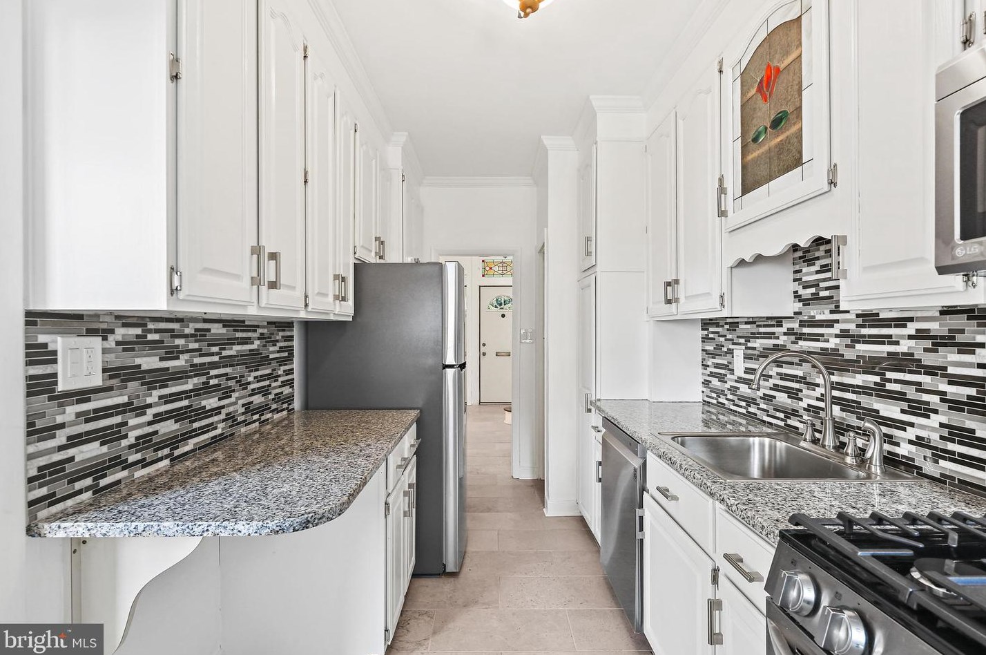 1315 42, Baltimore MD 21218-1201 exterior