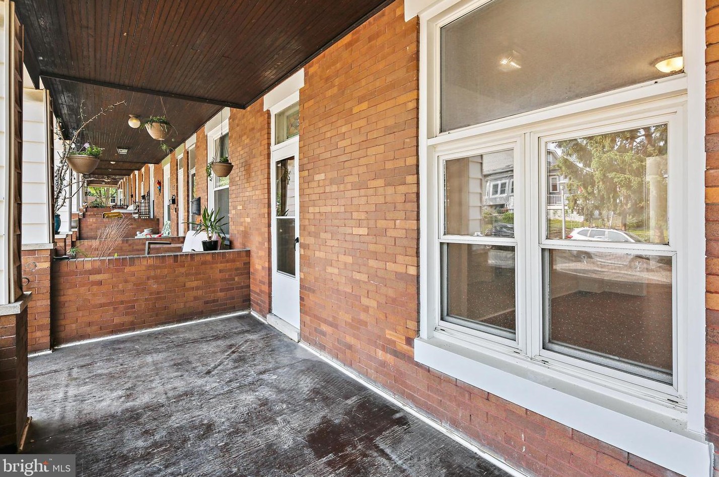 1315 42nd St, Baltimore, MD 21211-1508