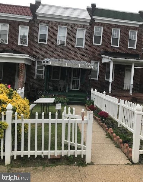 2829 Sunset Dr, Baltimore, MD 21223-2742