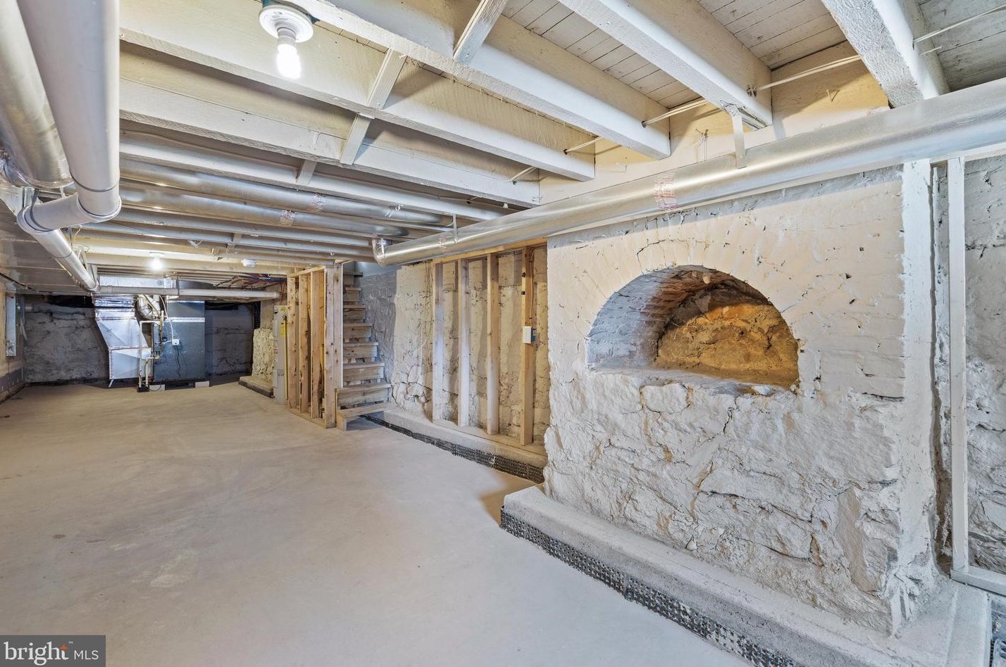 1600 Biddle St, Baltimore MD 21213-3118 exterior