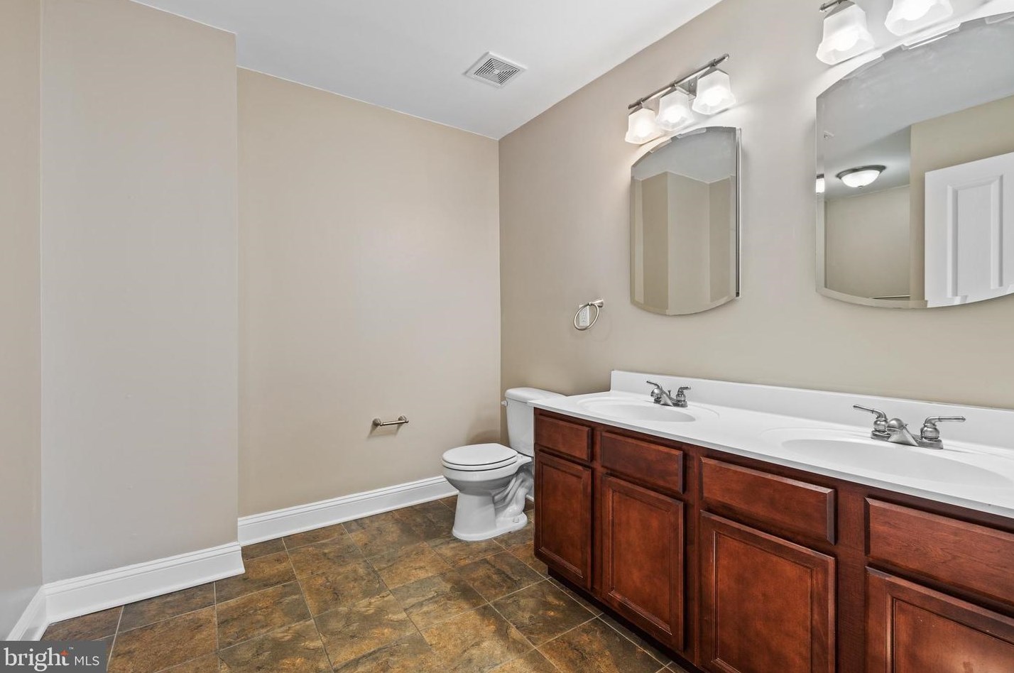 1600 Biddle St, Baltimore MD 21213-3118 exterior