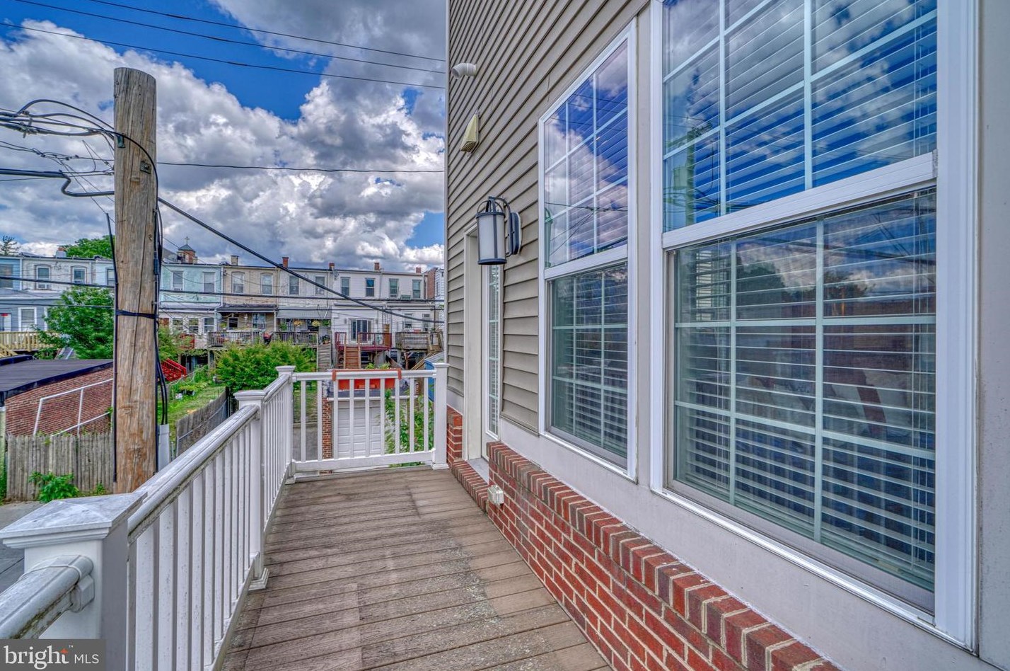 1200 Berry St, Baltimore MD 21211-1927 exterior