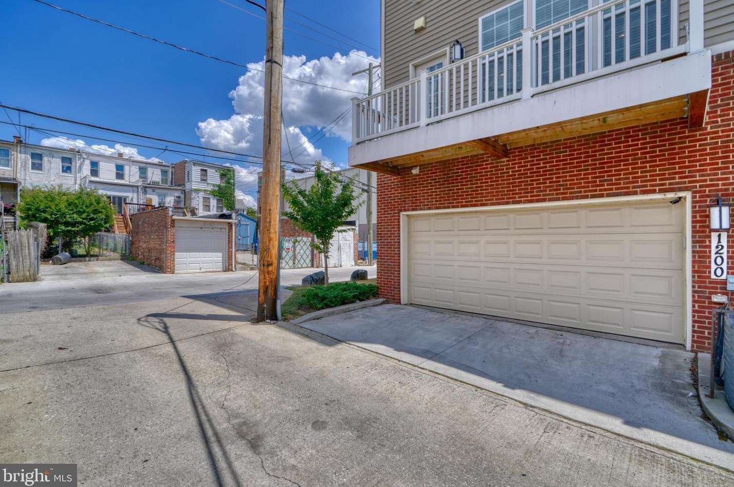 1200 Berry St, Baltimore MD 21211-1927 exterior