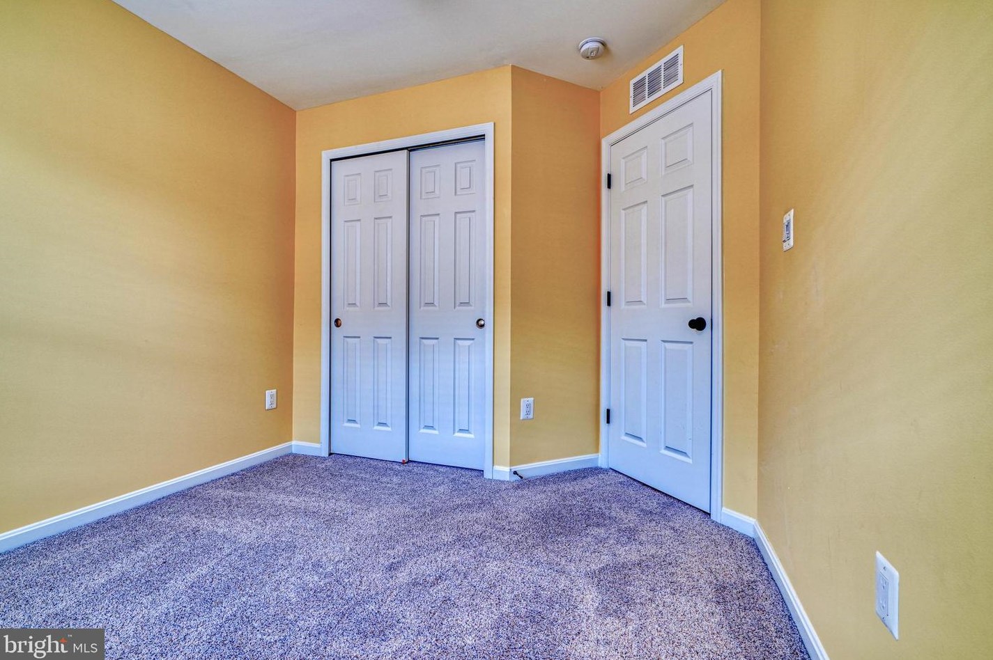 1200 Berry St, Baltimore MD 21211-1927 exterior