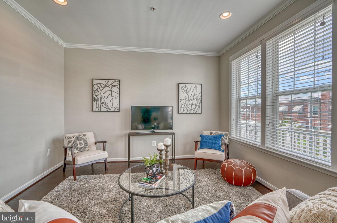 1200 Berry St, Baltimore MD 21211-1927 exterior