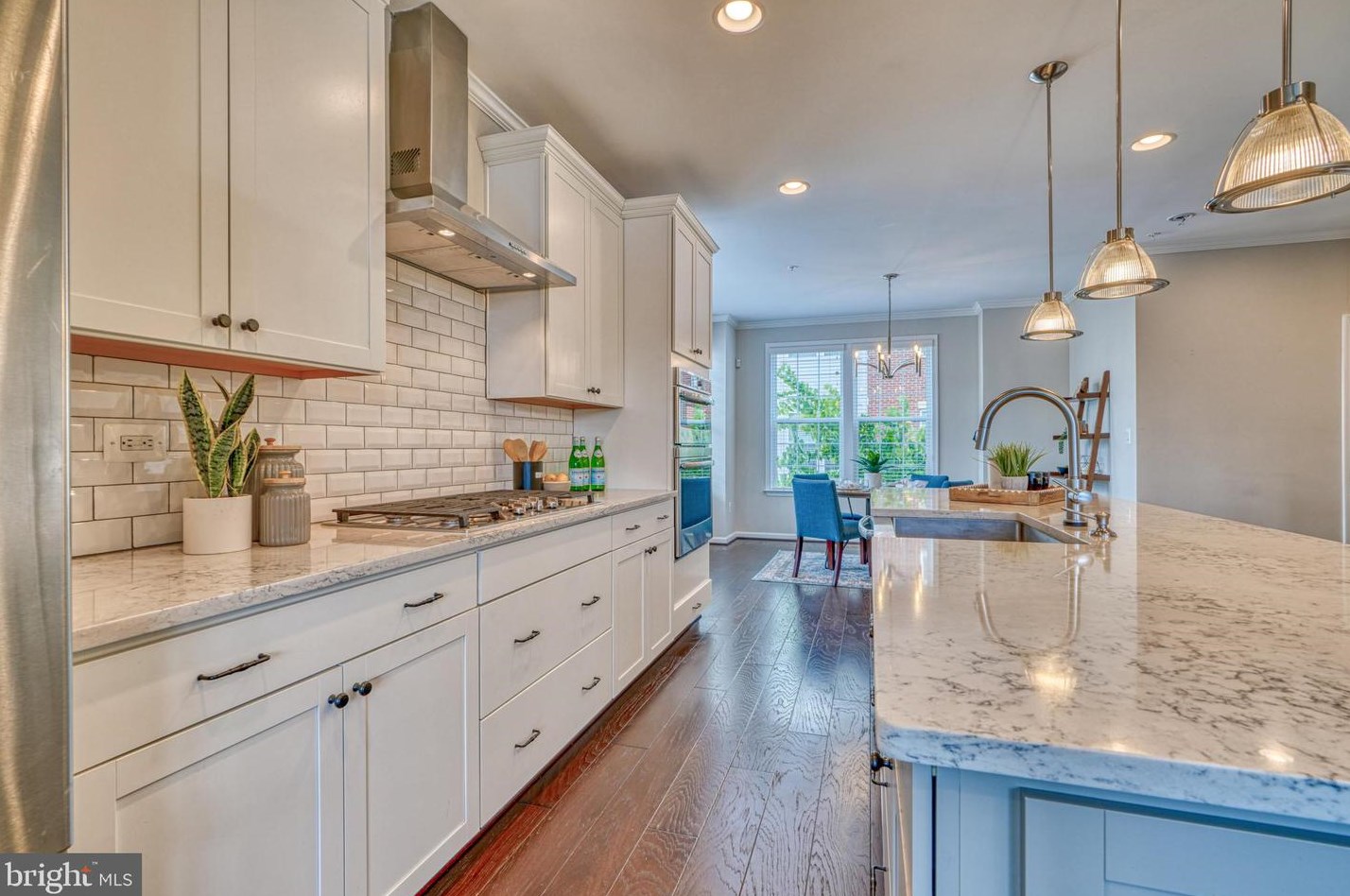 1200 Berry St, Baltimore MD 21211-1927 exterior