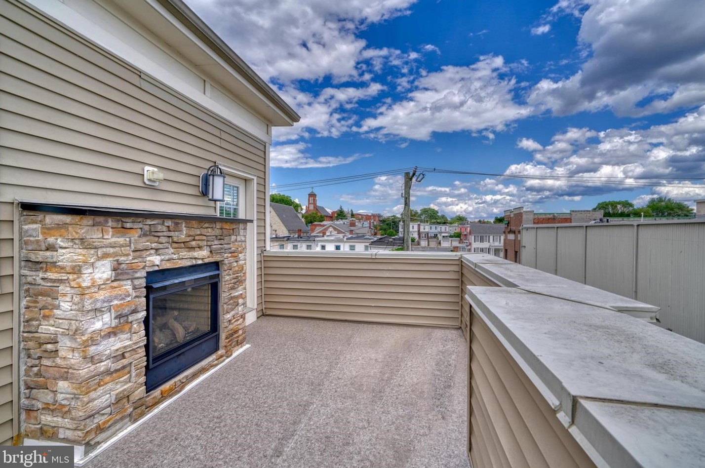 1200 Berry St, Baltimore MD 21211-1927 exterior