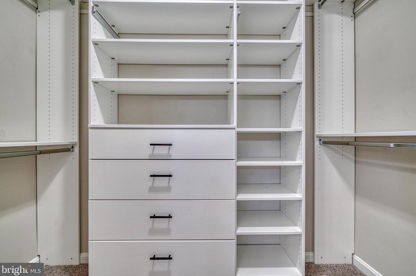 1200 Berry St, Baltimore MD 21211-1927 exterior