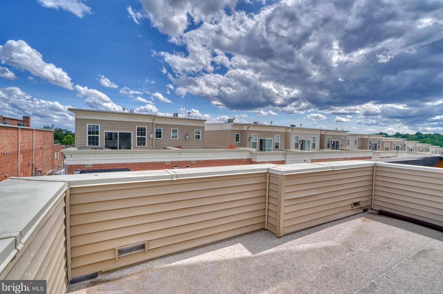 1200 Berry St, Baltimore MD 21211-1927 exterior