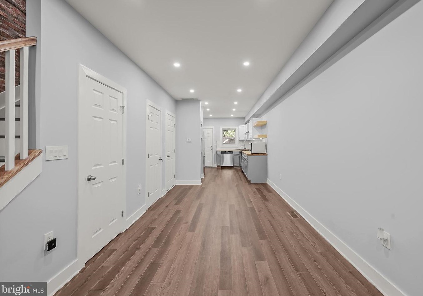 1362 Washington Blvd, Baltimore MD  21230-1829 exterior