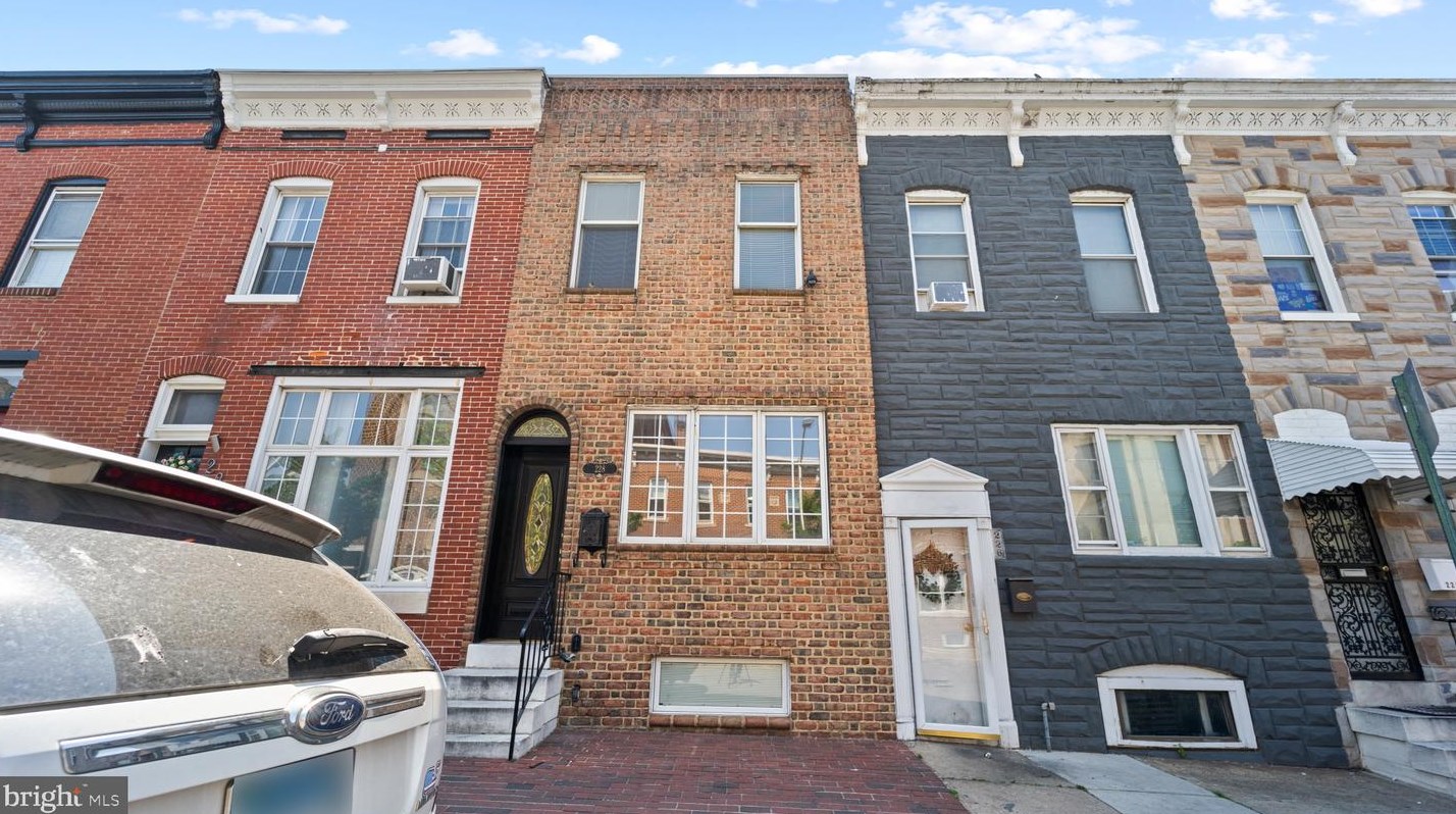 228 Conkling St, Baltimore, MD 21224-2413