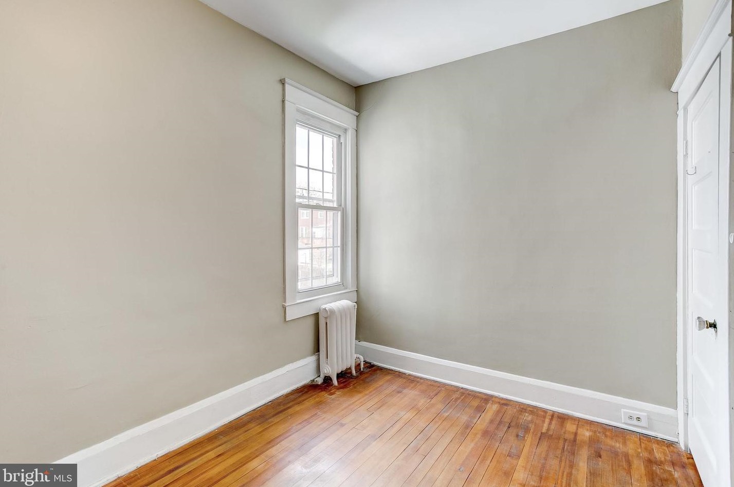 1353 42, Baltimore MD 21218-1202 exterior