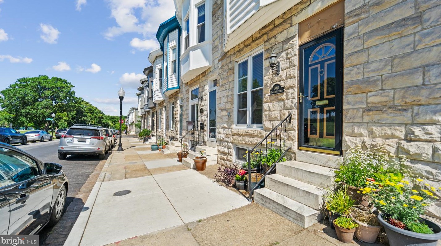 3012 Pratt St, Baltimore, MD 21224-2254