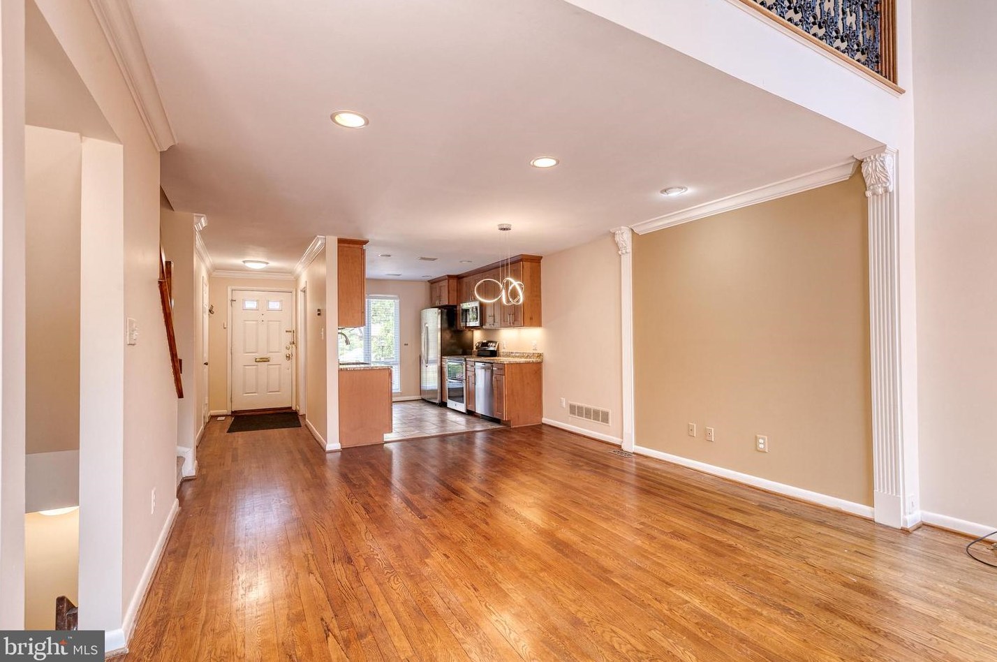 506 Hanover St, Baltimore MD  21201-2415 exterior