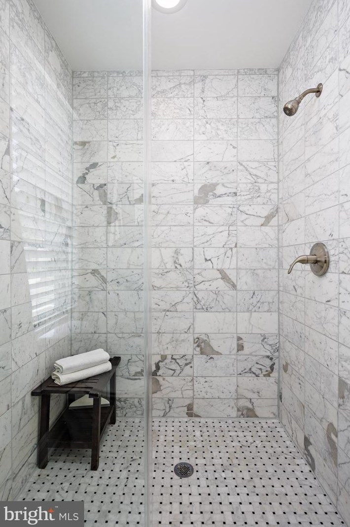 6405 Sefton Ave, Baltimore MD 21214-2339 exterior