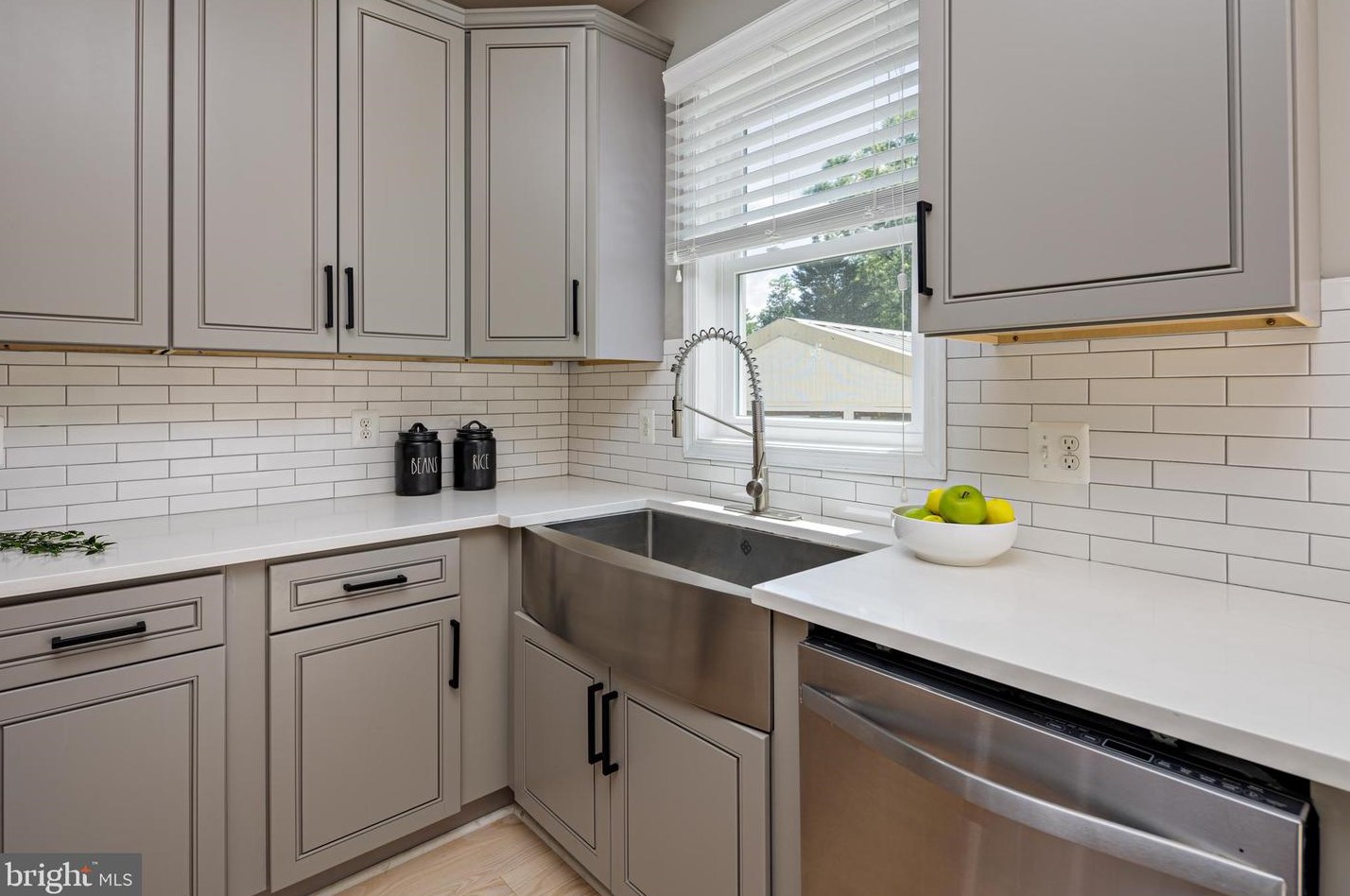 6405 Sefton Ave, Baltimore MD 21214-2339 exterior