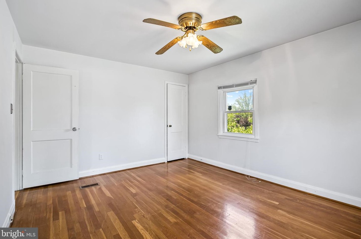 5016 Pilgrim Rd, Baltimore MD 21214-1541 exterior