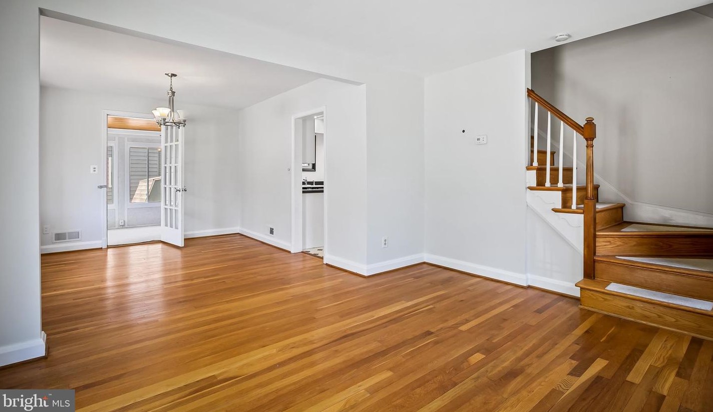 5016 Pilgrim Rd, Baltimore MD 21214-1541 exterior